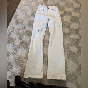 Chic White Distressed Flare Jeans
